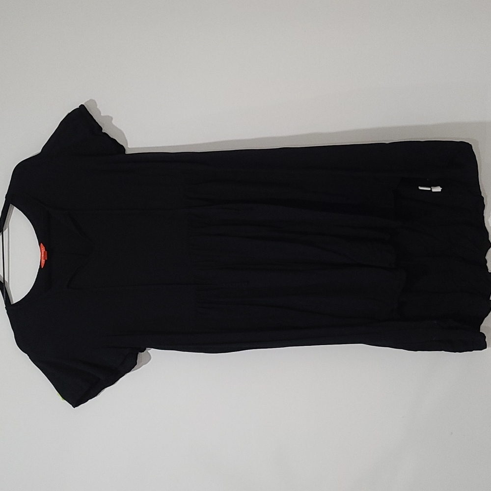 Black flowy dress